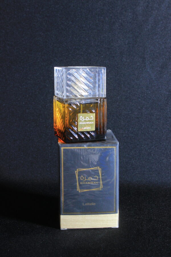 390	Light- Blue 	1	200	"Mens fragrance